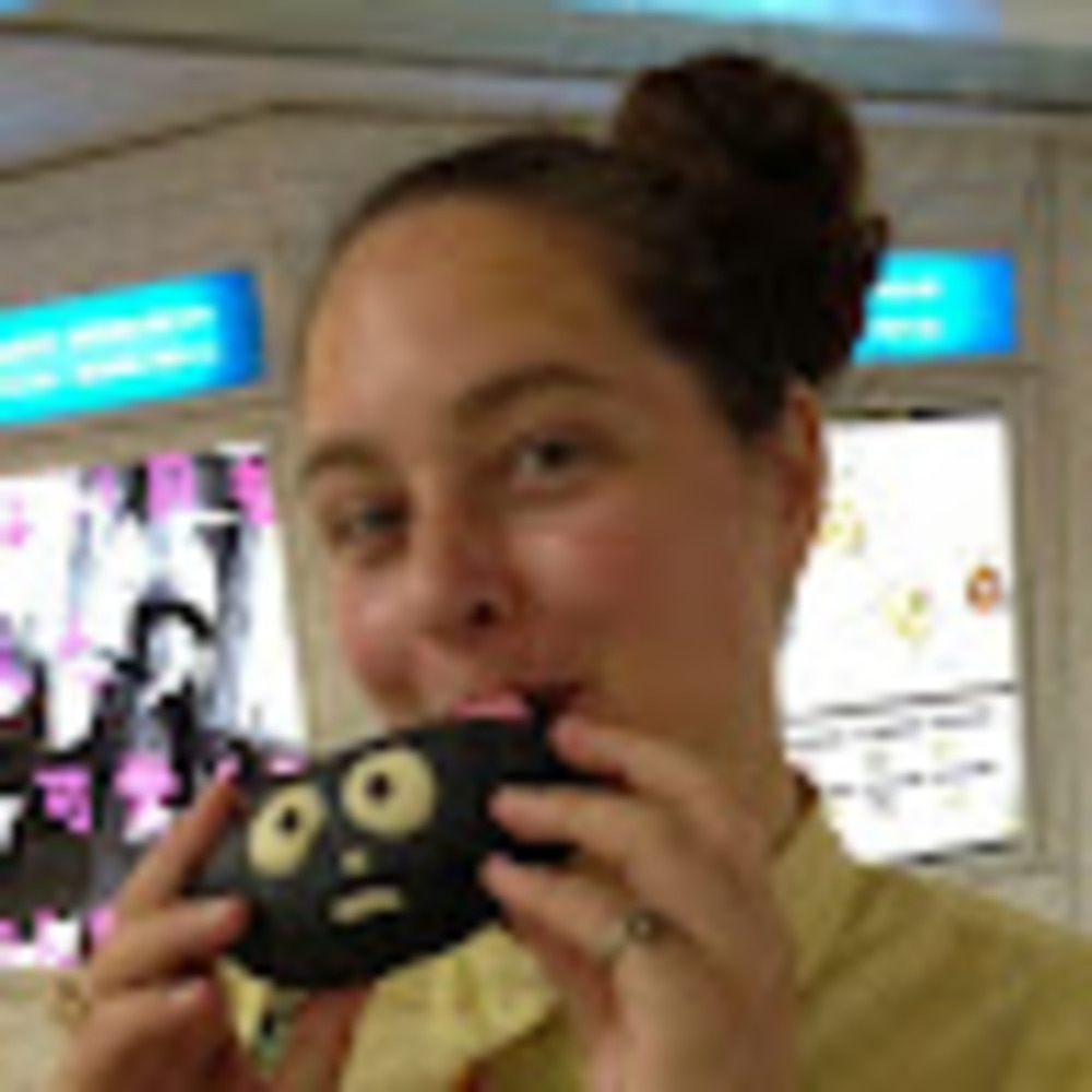 Meet your Posher, Sofia